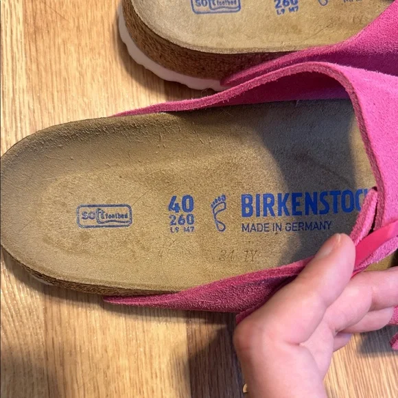 Pink Unisex Birkenstock Sandals - Picture 2 of 4